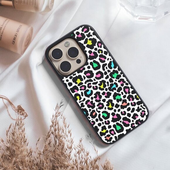 Leopard Phone Cover – iPhone 16, 15 Pro, Galaxy S25, S24, S24 Ultra, Pixel 9 XL - Picture 1 of 9